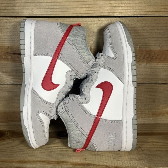 NEW Size 3.5Y Nike Dunk High Athletic Smoke Club Grey Red White Shoes DH9750-001 - Picture 7 of 9